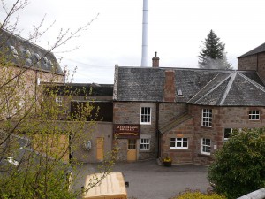 Glenmorangie Distillery (Source: commons.wikimedia.org)